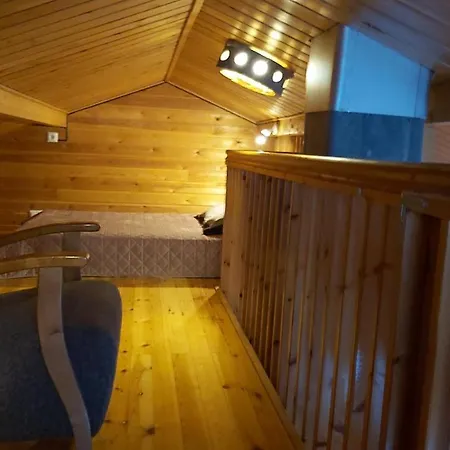 Vuosselin Taehti شقة